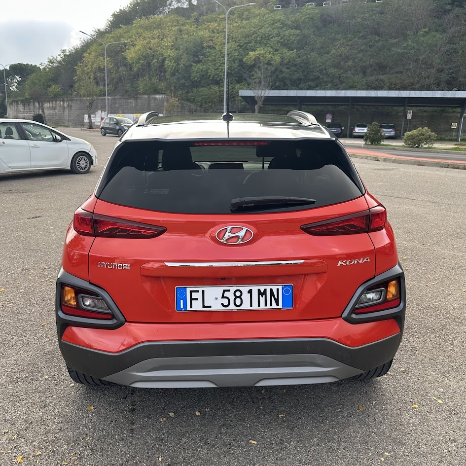 HYUNDAI KONA 1.0 T-GDI XPOSSIBLE