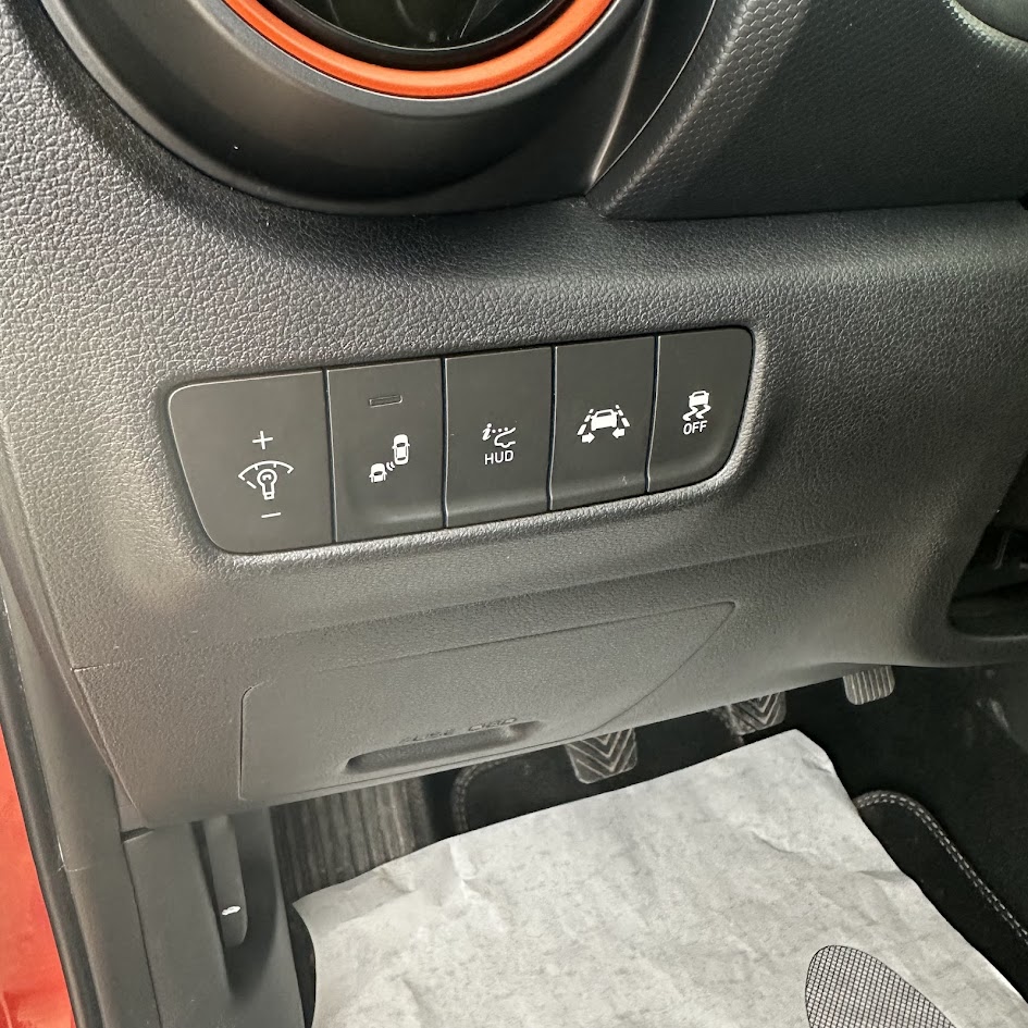 HYUNDAI KONA 1.0 T-GDI XPOSSIBLE