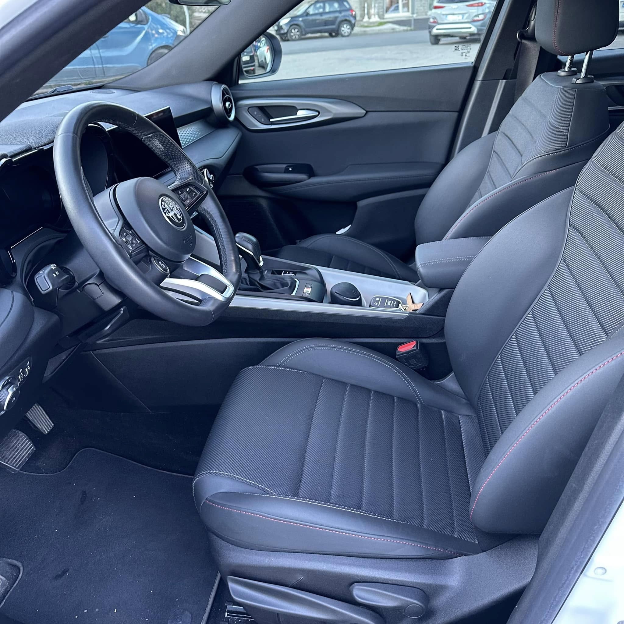 ALFA ROMEO TONALE 1.6 MTJ 130 CV TCT6 TI