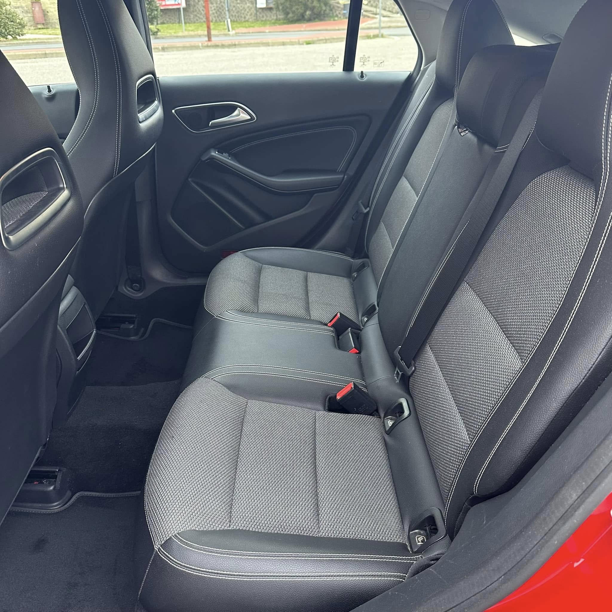 MERCEDES CLA SHOOTING BRAKE 180 D PREMIUM