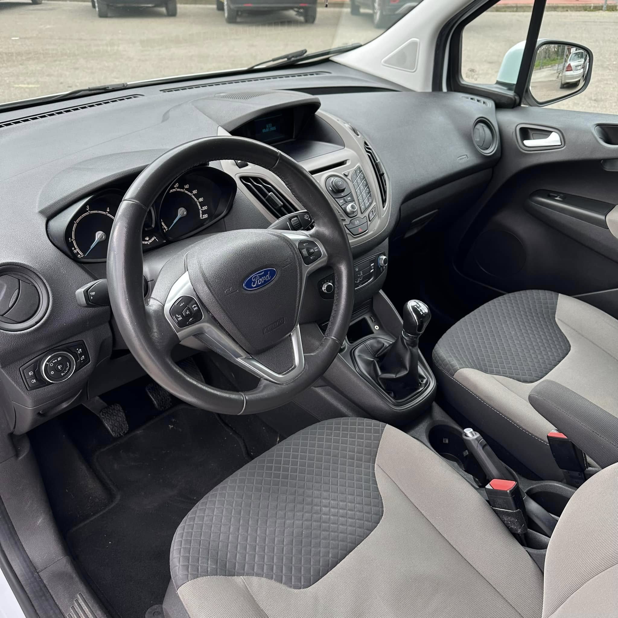 FORD TOURNEO COURIER 1.5 TDCI 75 CV