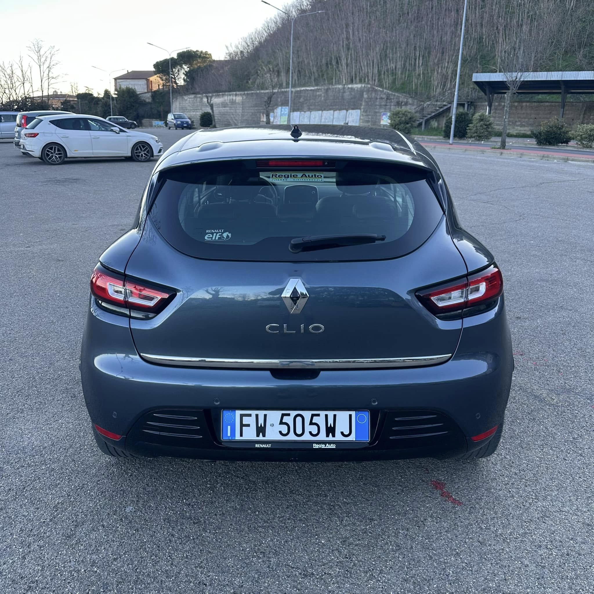 RENAULT CLIO 1.5 DCI 75 CV MOSCHINO