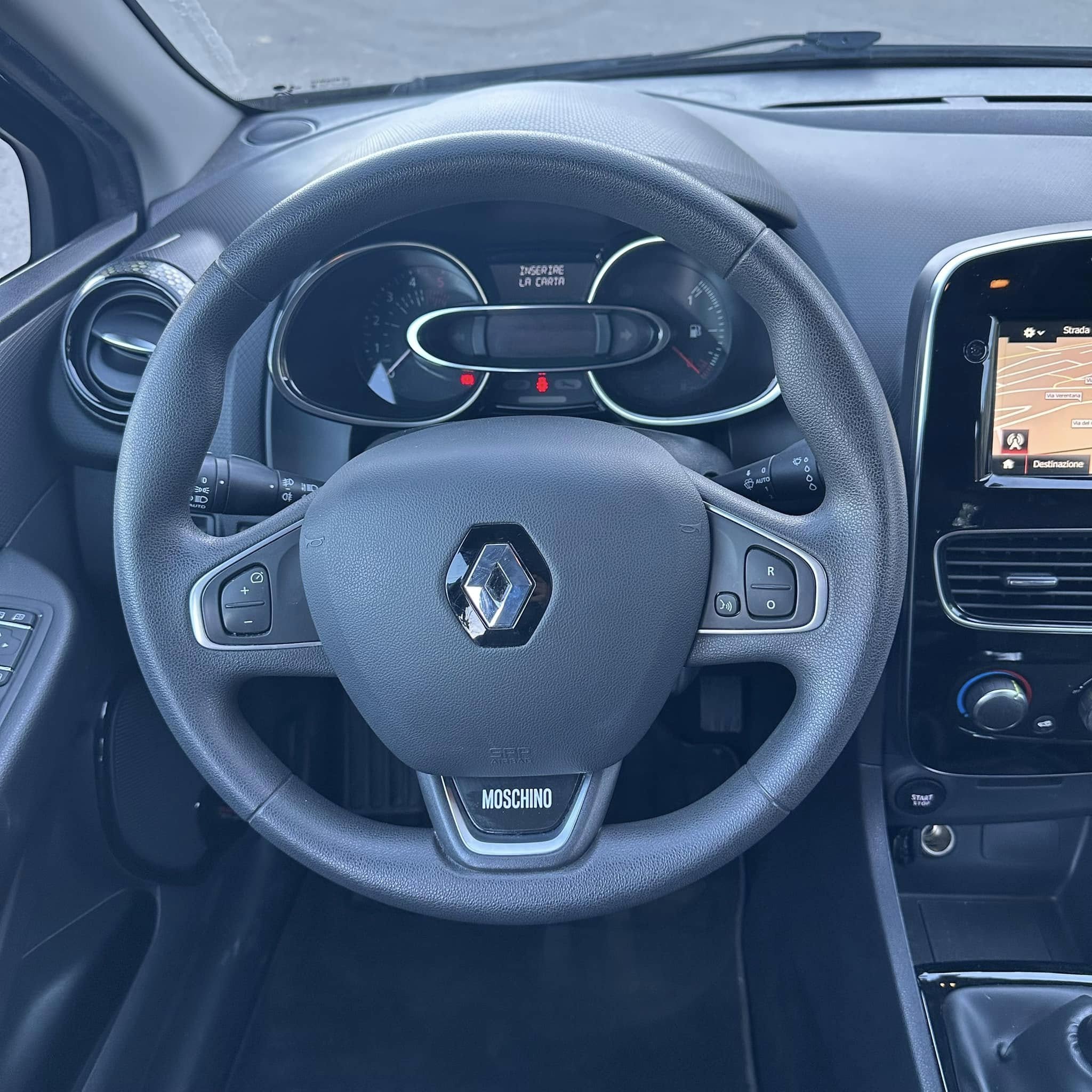 RENAULT CLIO 1.5 DCI 75 CV MOSCHINO