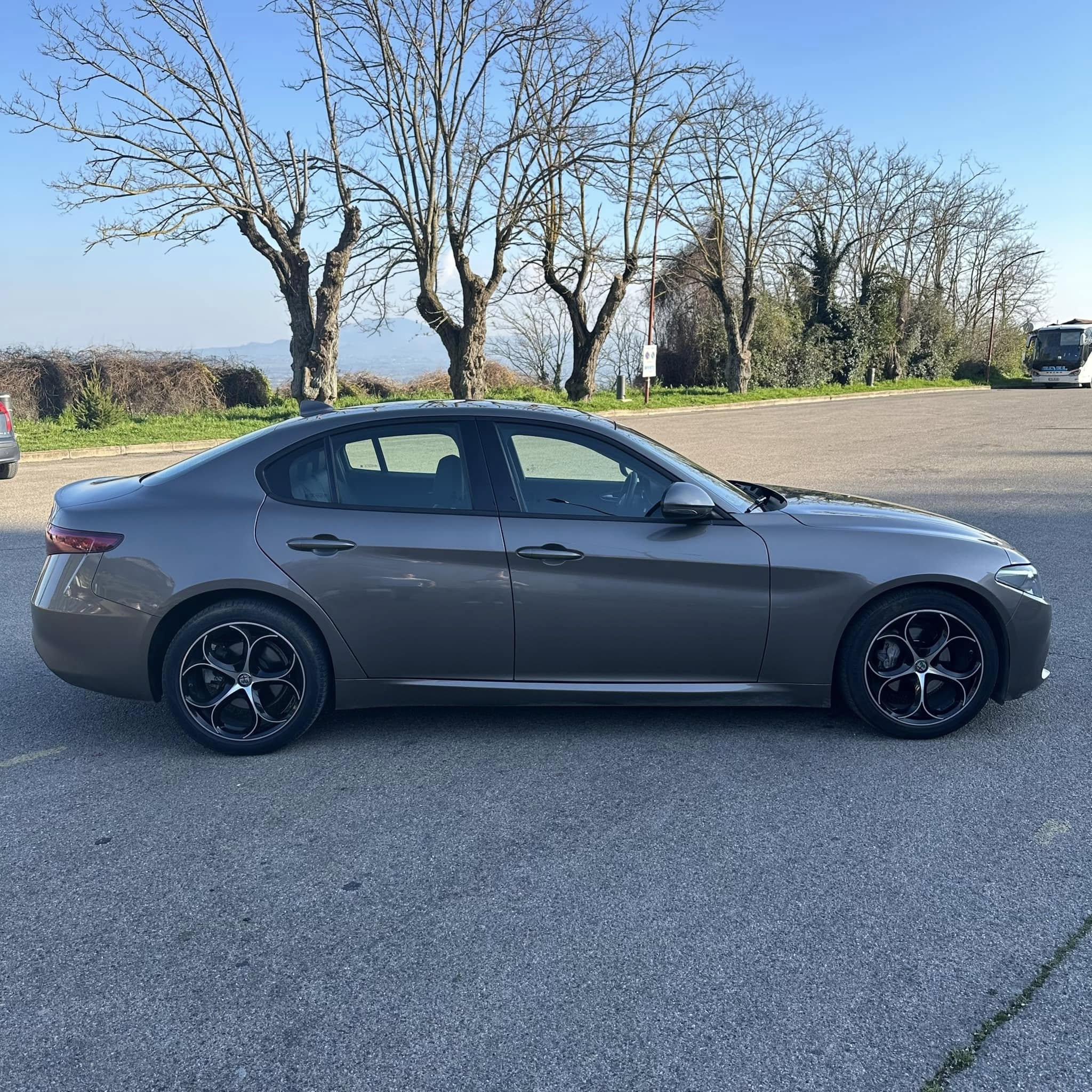 ALFA ROMEO GIULIA 2.2 MTJ 160 CV