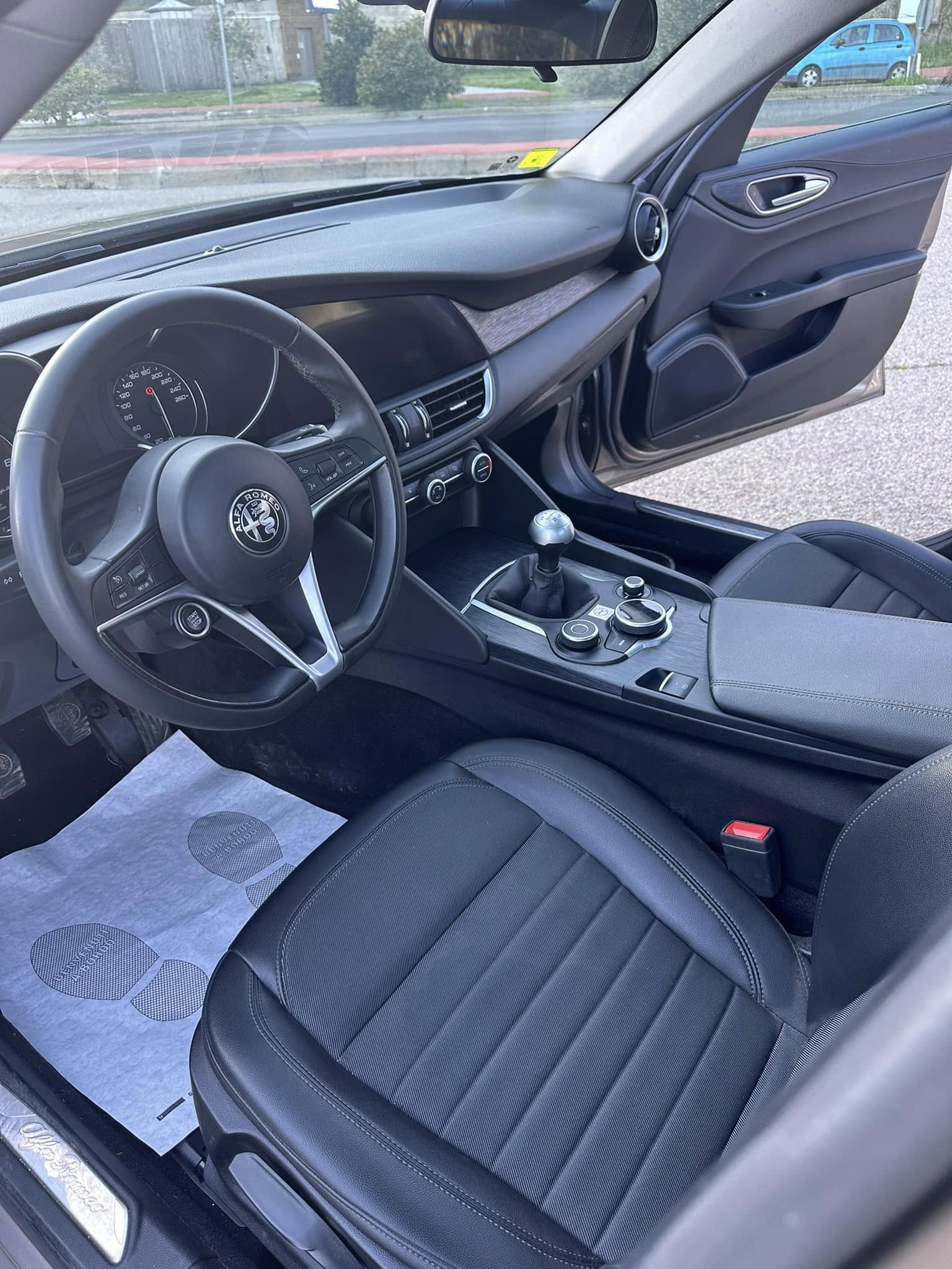 ALFA ROMEO GIULIA 2.2 MTJ 160 CV