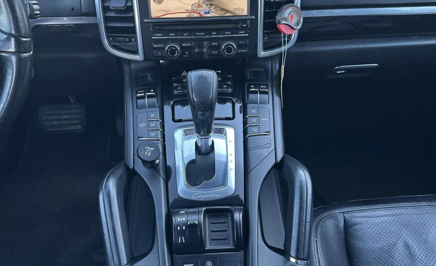 PORSCHE CAYENNE S 3.0 DIESEL V6