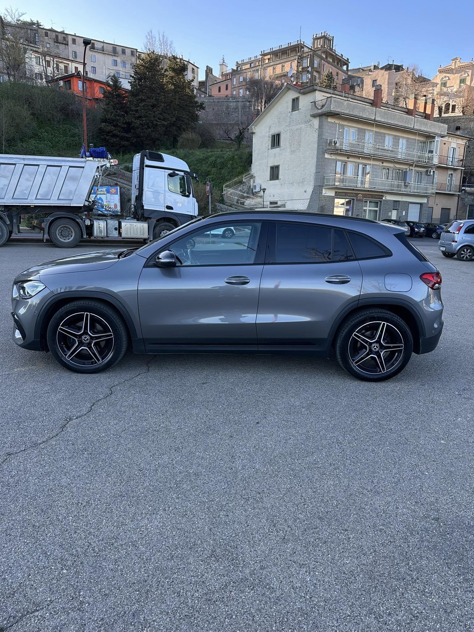 MERCEDES GLA 200 CDI 4MATIC AMG