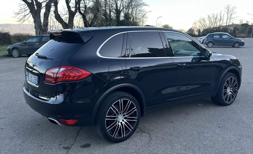 PORSCHE CAYENNE S 3.0 DIESEL V6