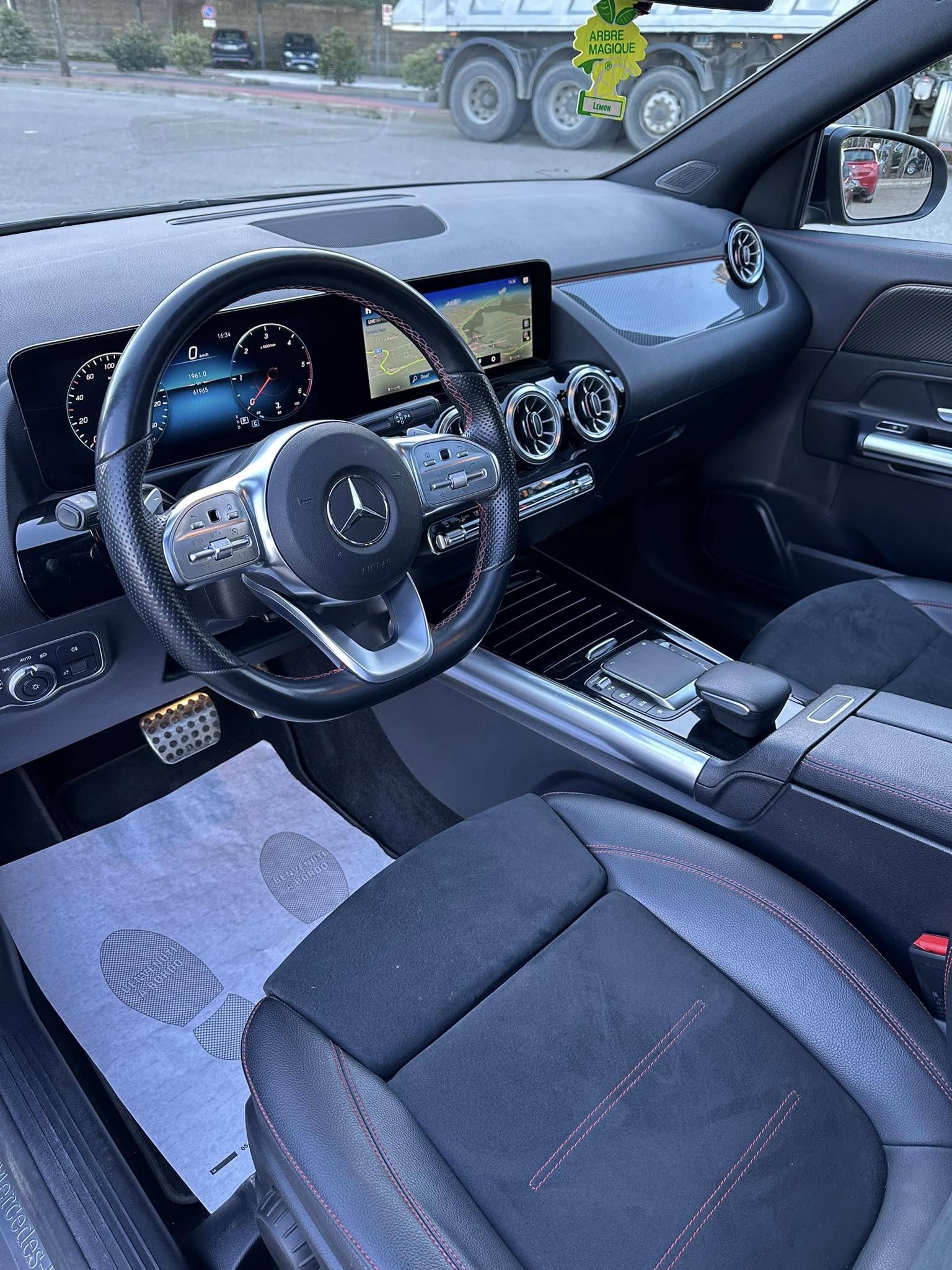 MERCEDES GLA 200 CDI 4MATIC AMG