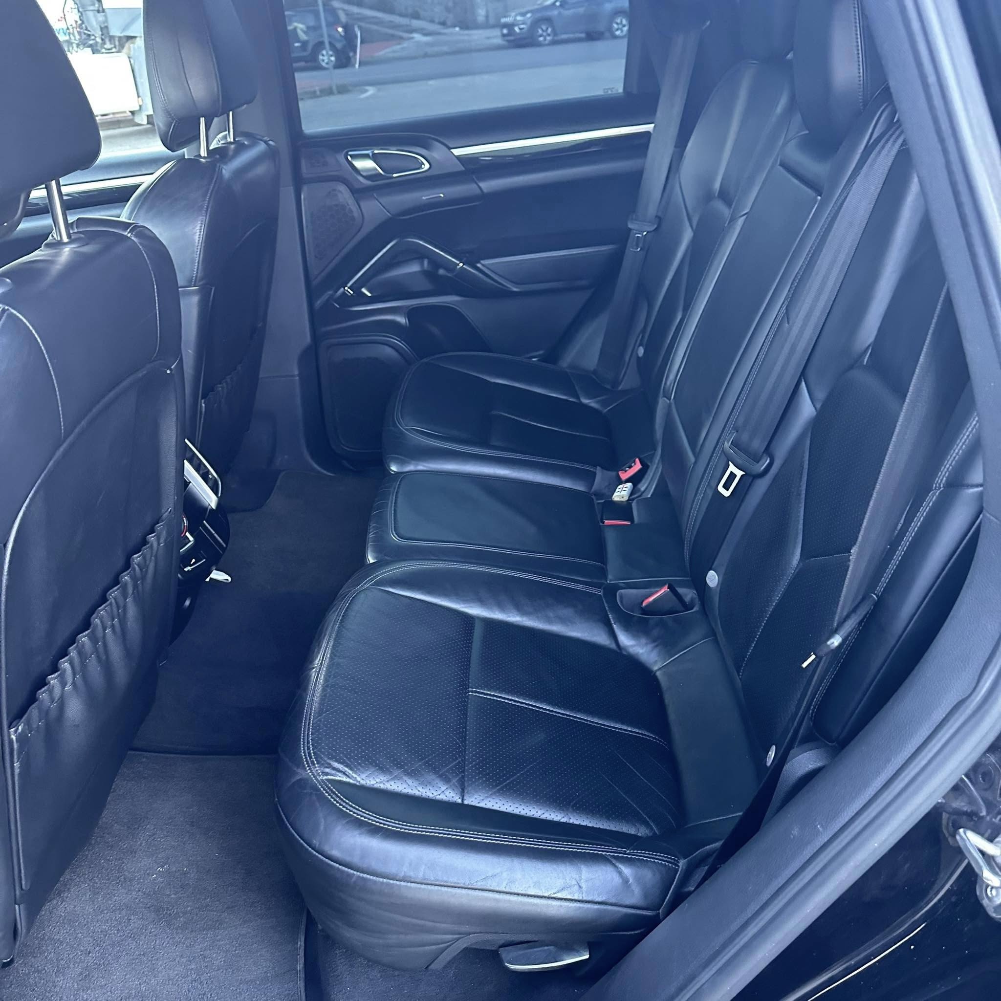 PORSCHE CAYENNE S 3.0 DIESEL V6