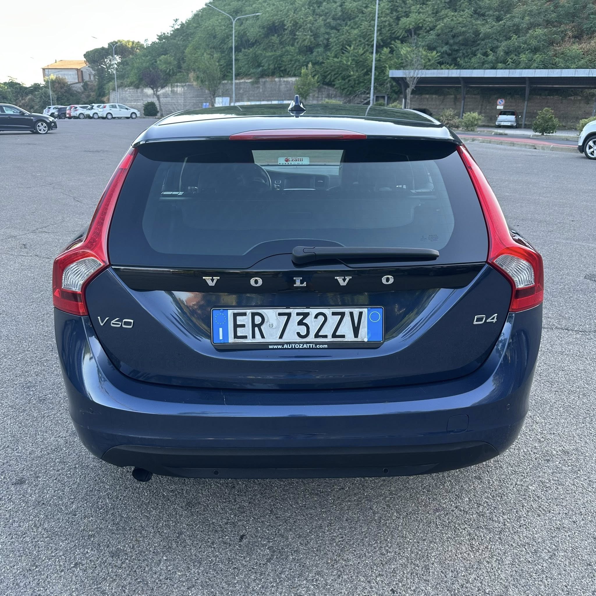 VOLVO V60 2.0 d AUTOMATICA