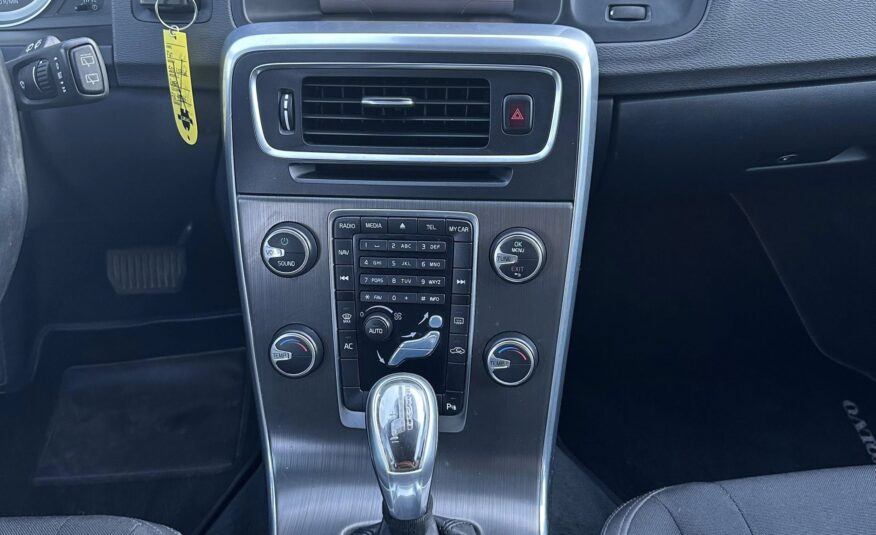 VOLVO V60 2.0 d AUTOMATICA