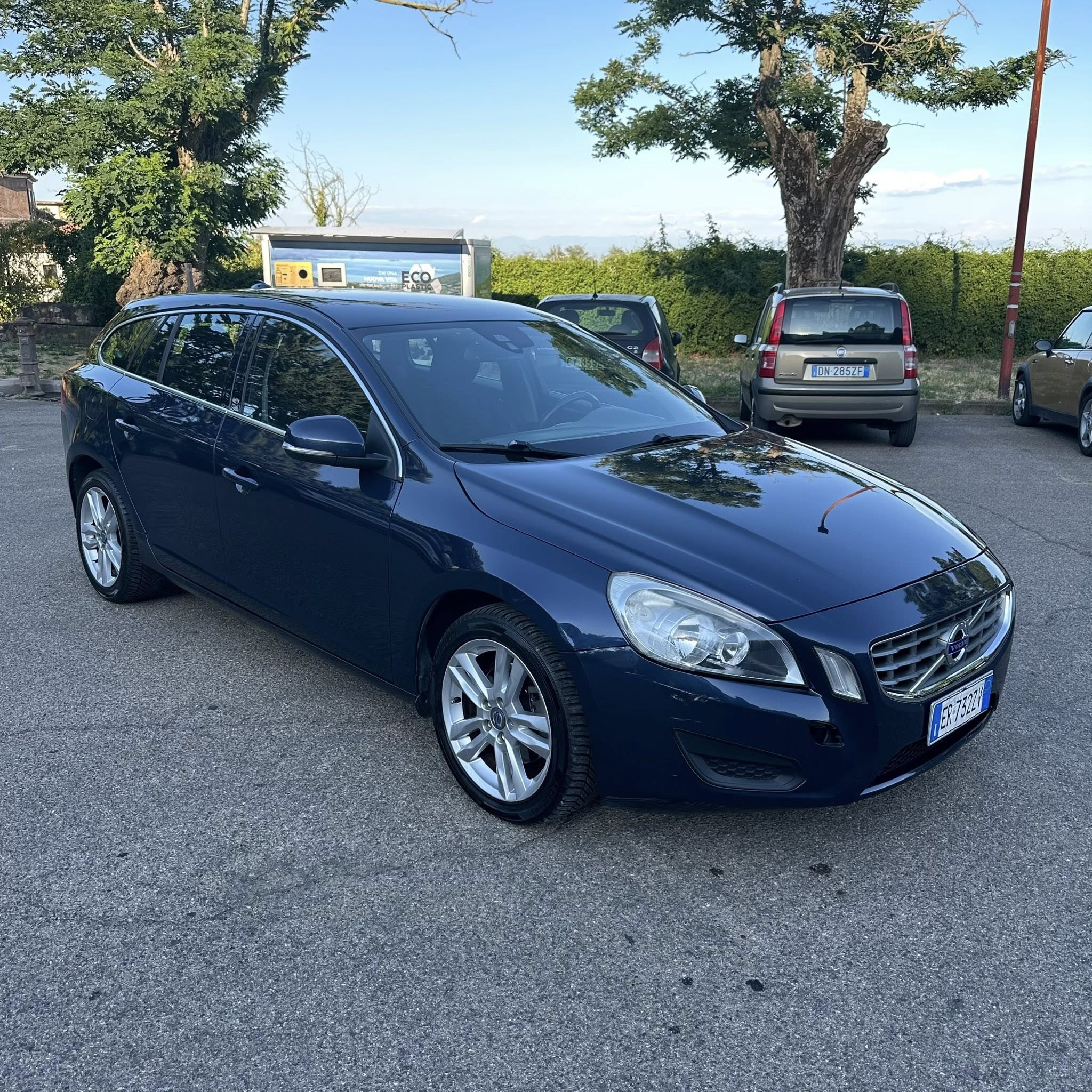 VOLVO V60 2.0 d AUTOMATICA