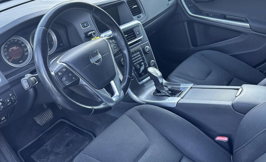 VOLVO V60 2.0 d AUTOMATICA