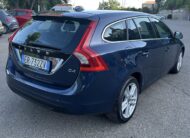 VOLVO V60 2.0 d AUTOMATICA