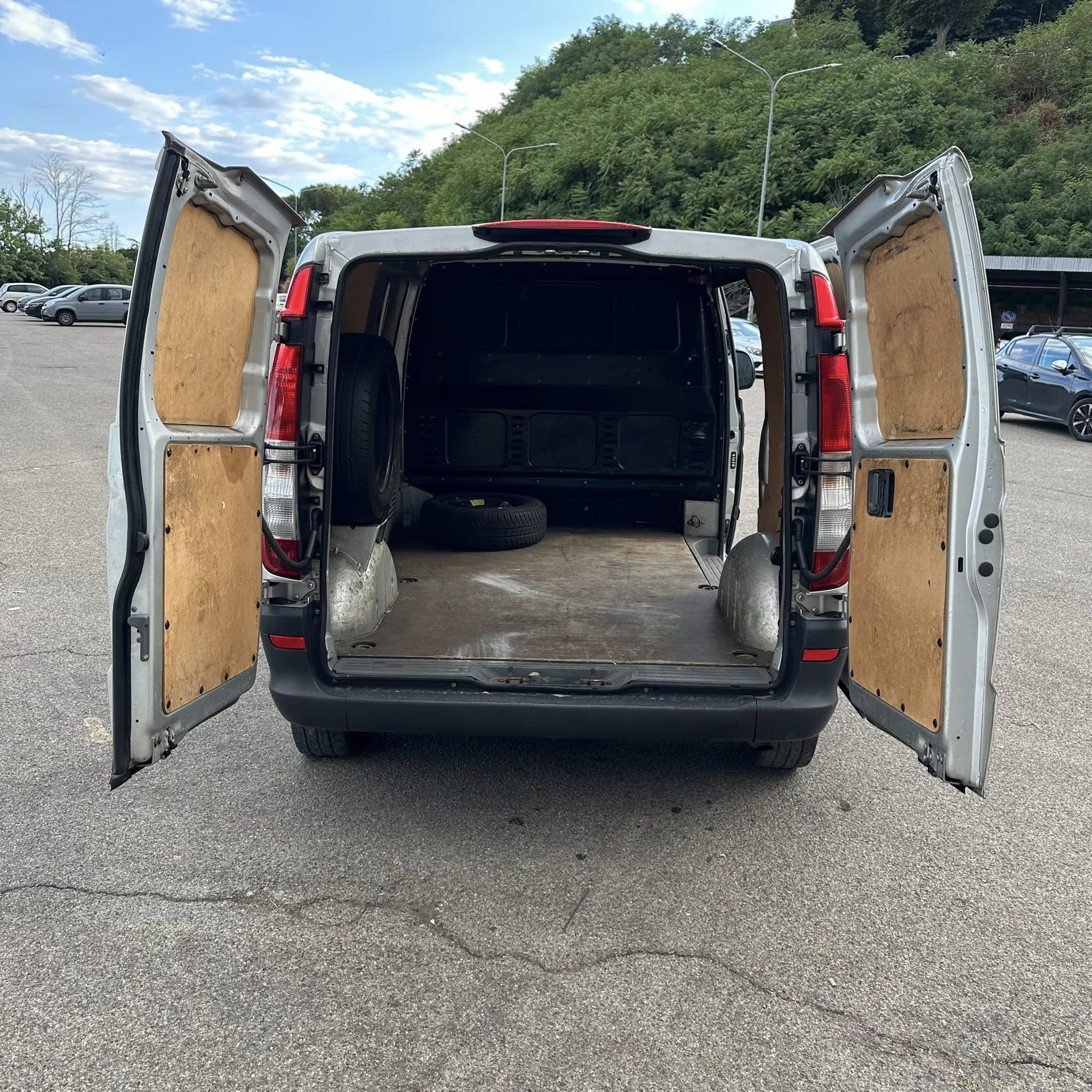 MERCEDES VITO 109 CDI