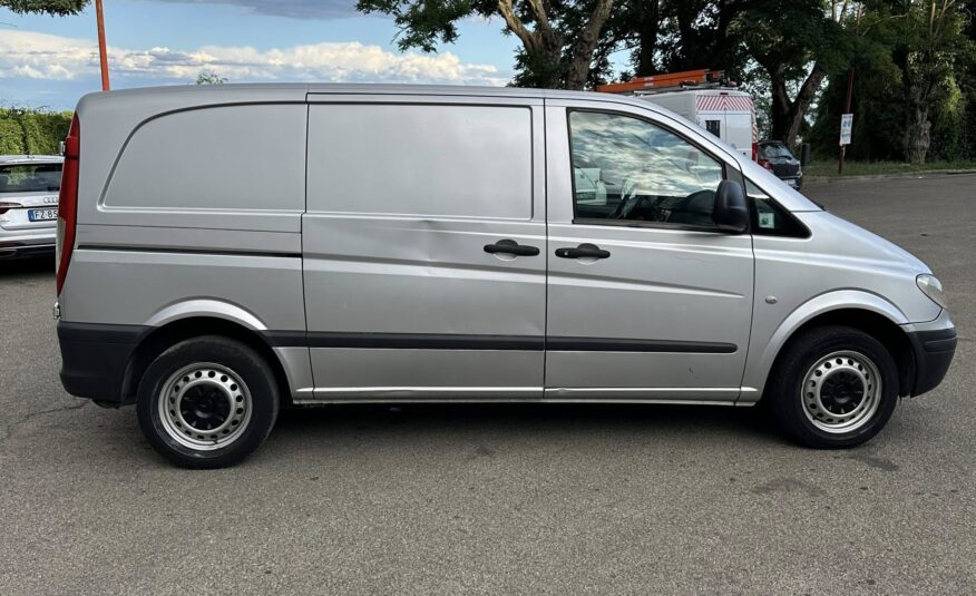 MERCEDES VITO 109 CDI