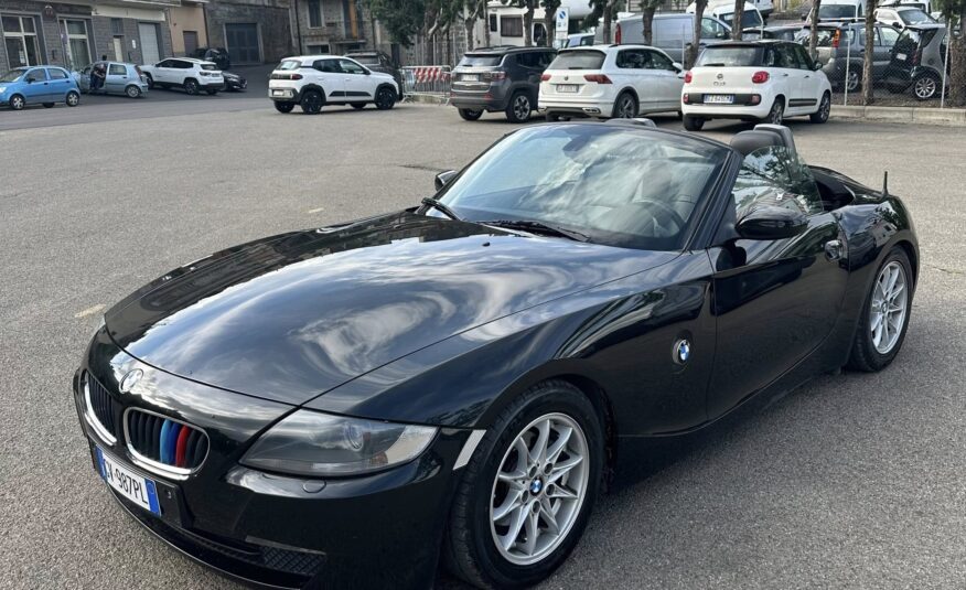 BMW Z4 2.0 i