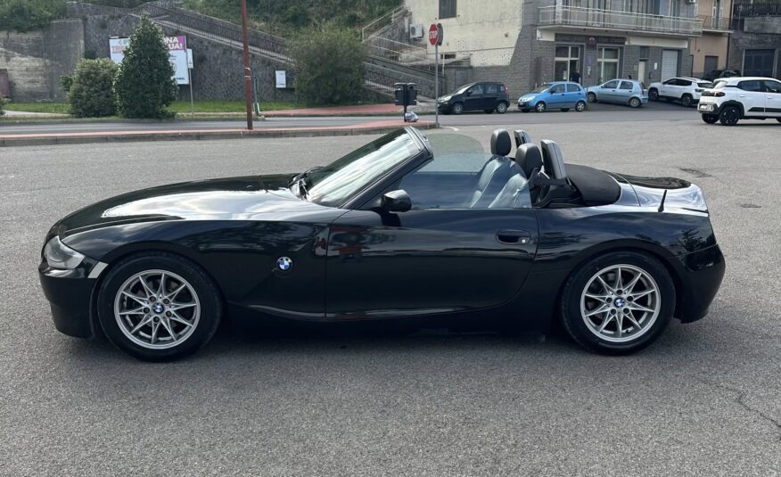 BMW Z4 2.0 i