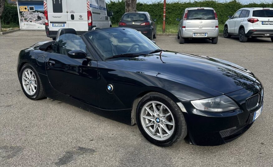 BMW Z4 2.0 i