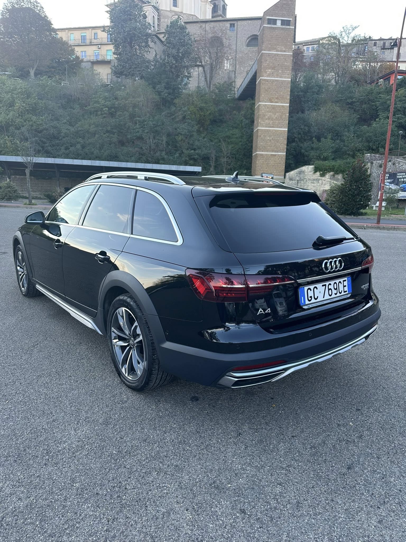 AUDI A4 ALLROAD 40 TDI 190 CV