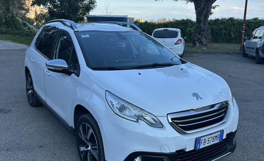 PEUGEOT 2008 1.6 HDI BLACK MATT