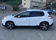 PEUGEOT 2008 1.6 HDI BLACK MATT