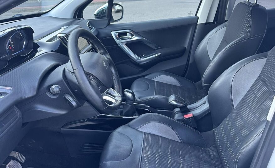 PEUGEOT 2008 1.6 HDI BLACK MATT