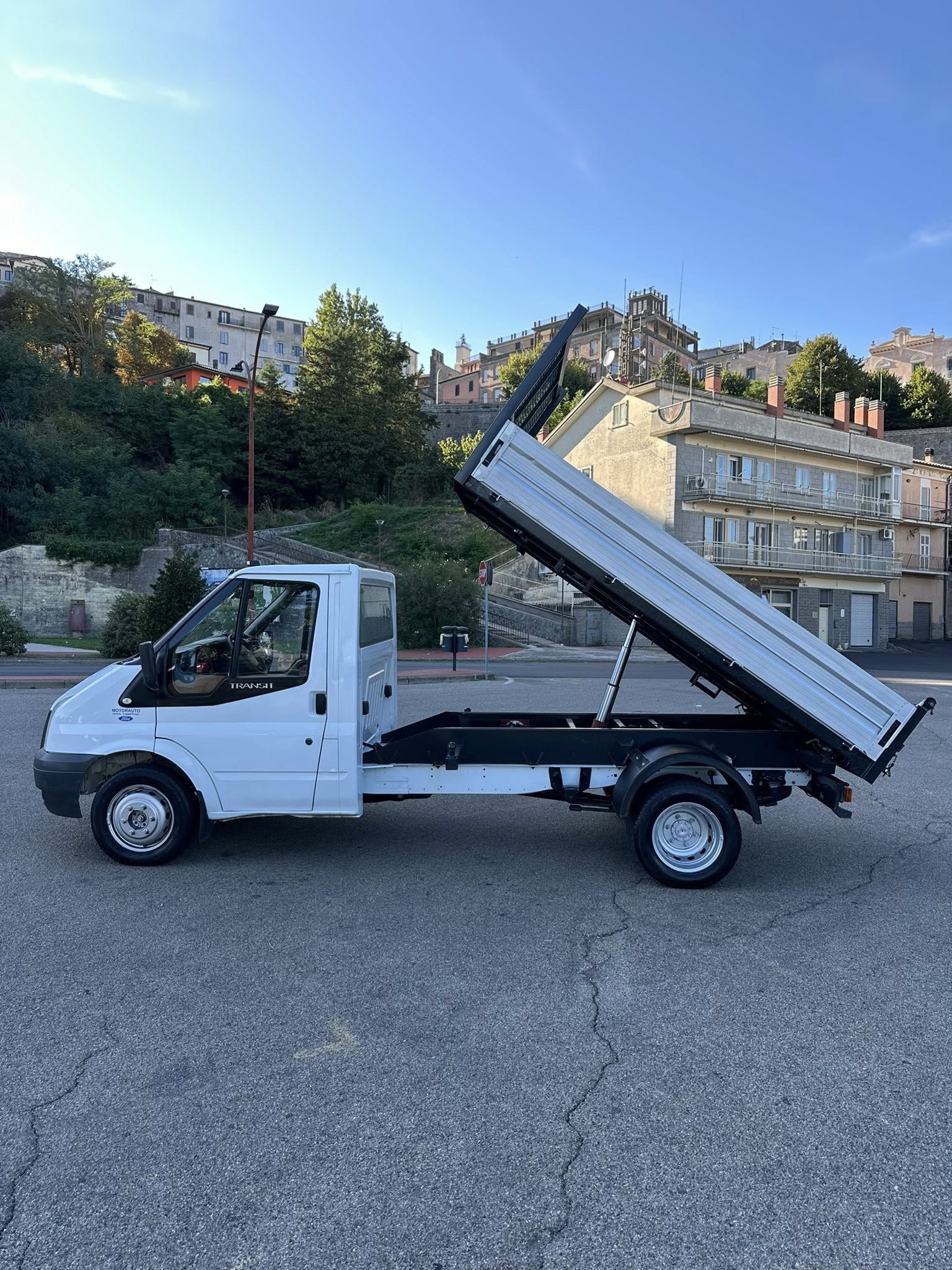 FORD TRANSIT 2.2 TDCI RIBALTABILE