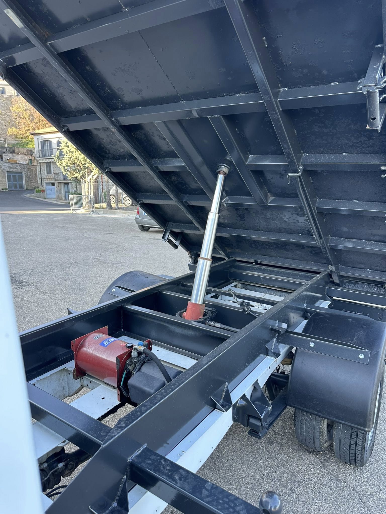 FORD TRANSIT 2.2 TDCI RIBALTABILE