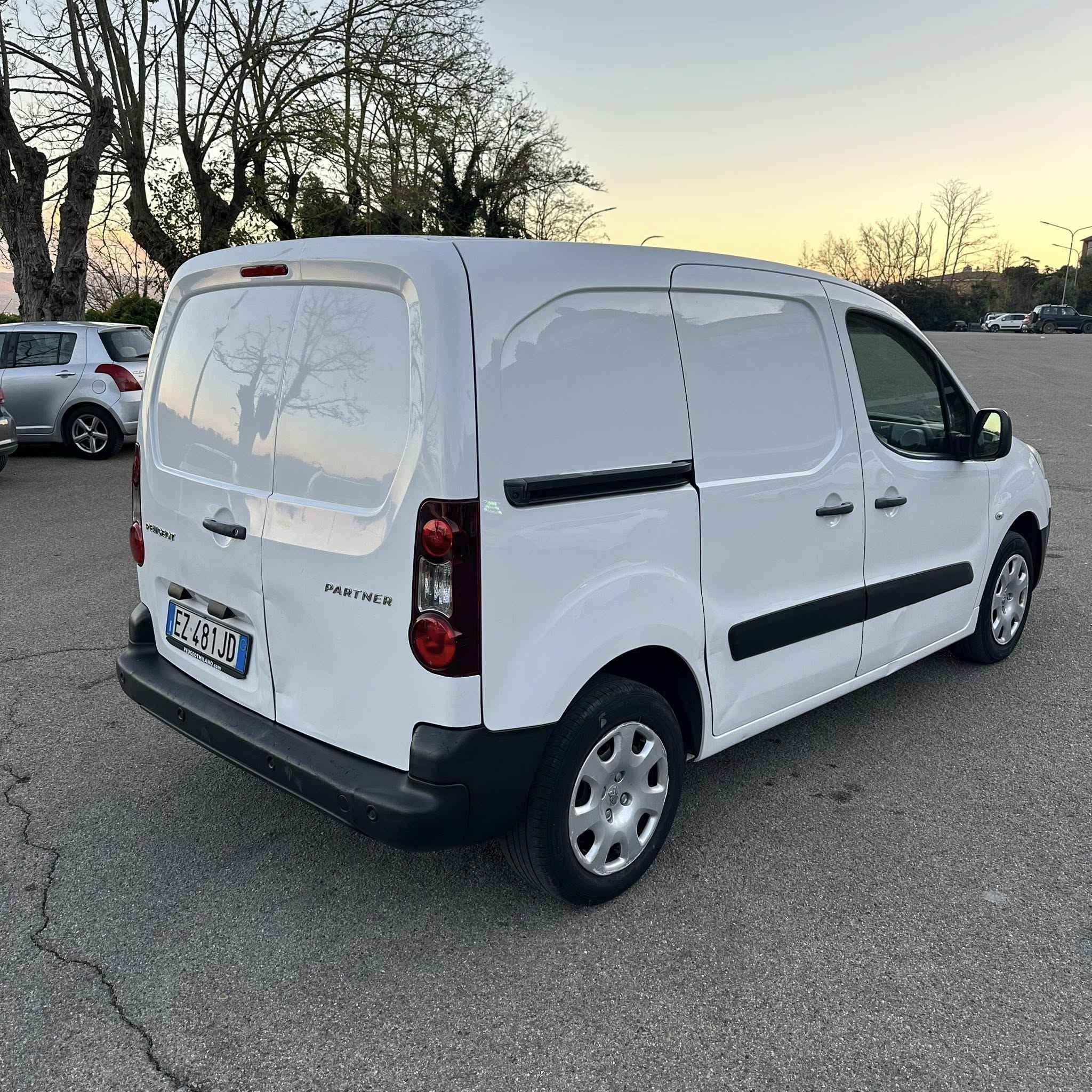 PEUGEOT PARTNER CARGO 1.6 HDI