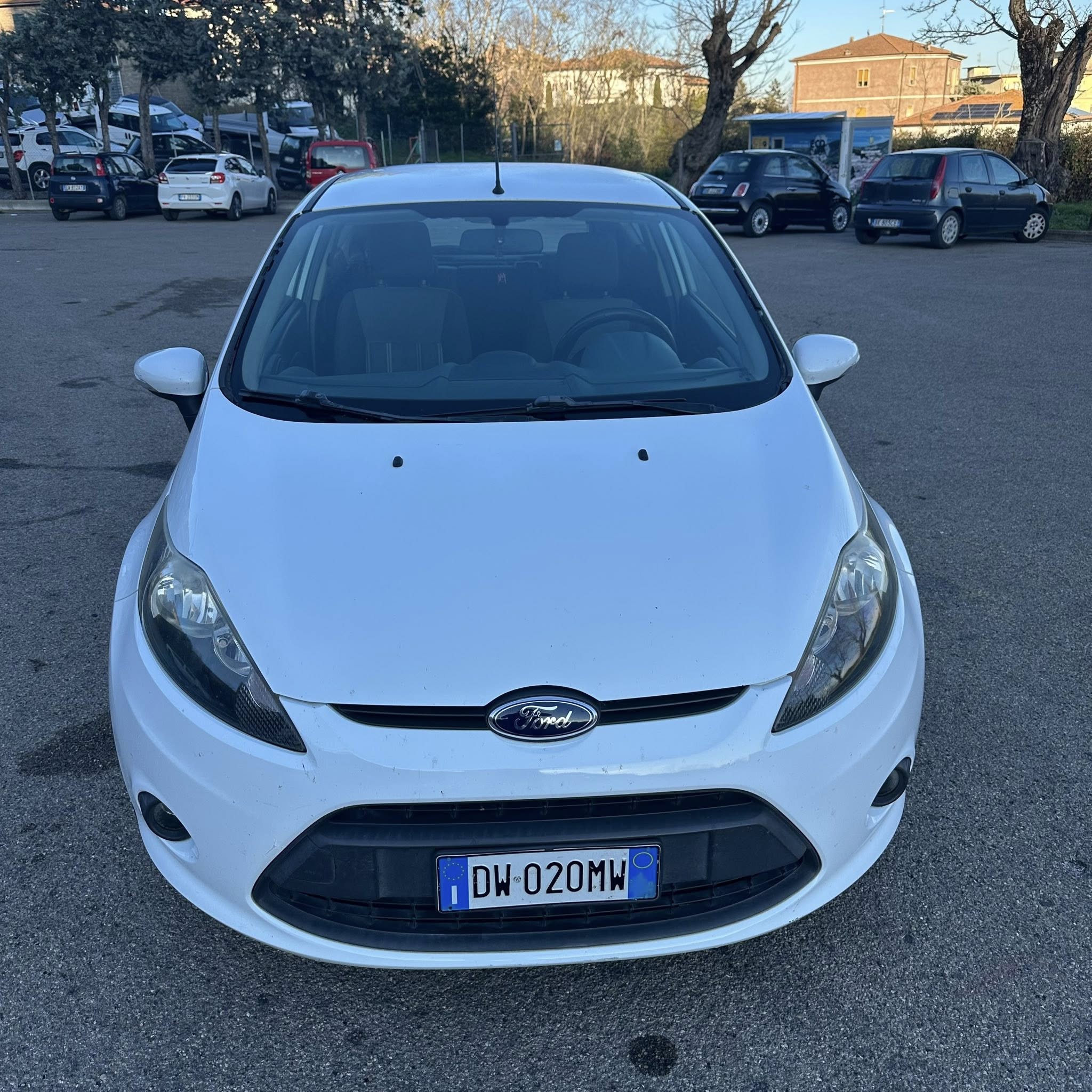 FORD FIESTA 1.4 GPL
